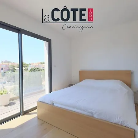 Rooftop Le Carina Apartment